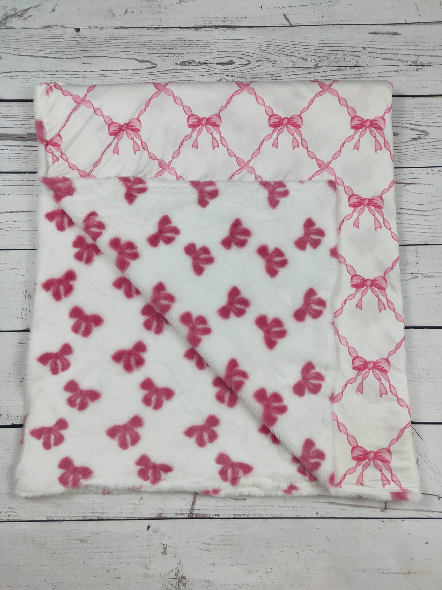 Pink Bow Printed Baby Blanket