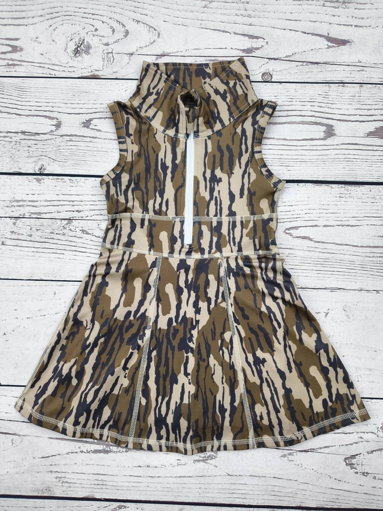 Girls Camouflage Printed Activewear