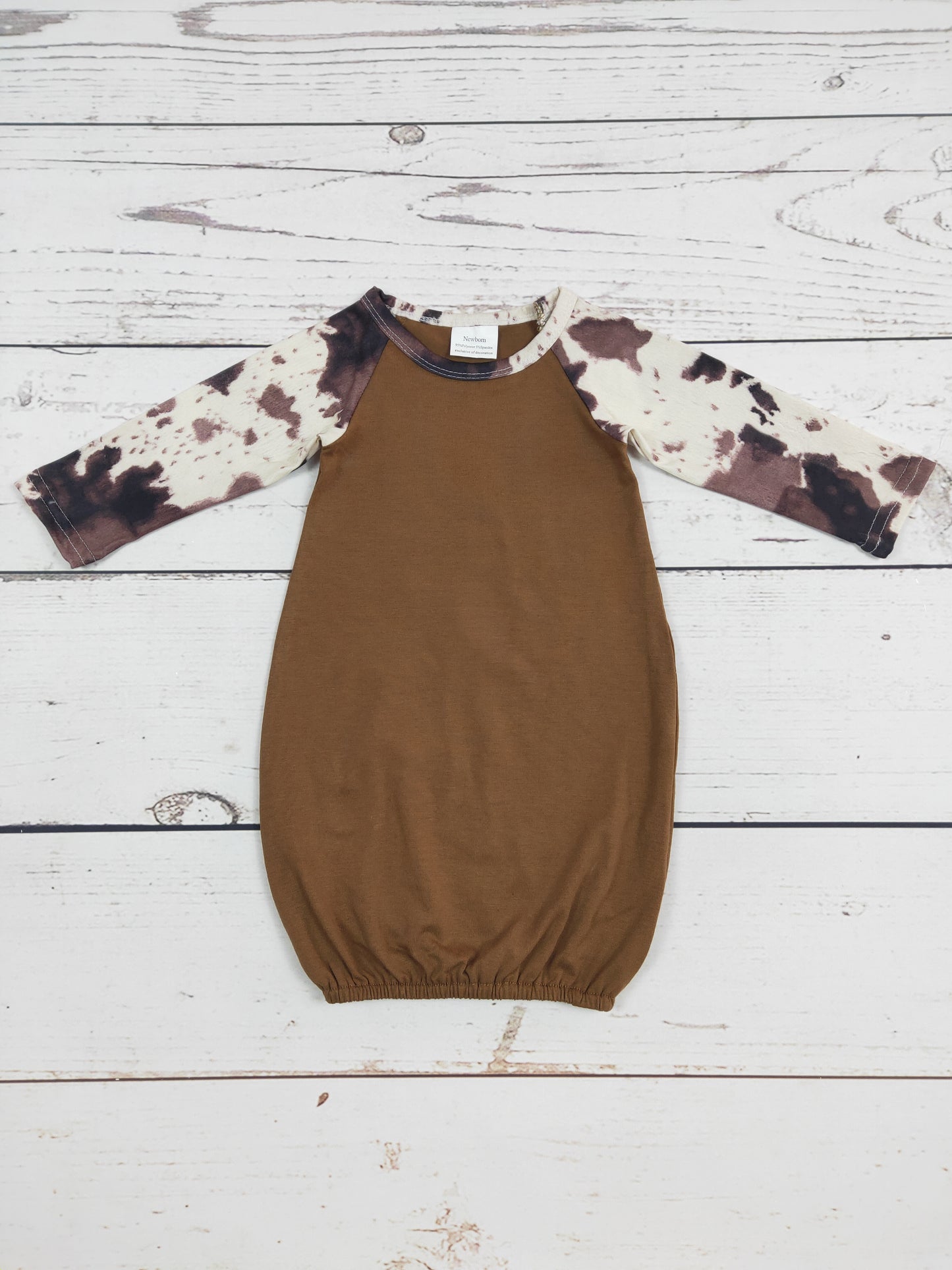 Brown Cows Printed Infant Babygown With Hat