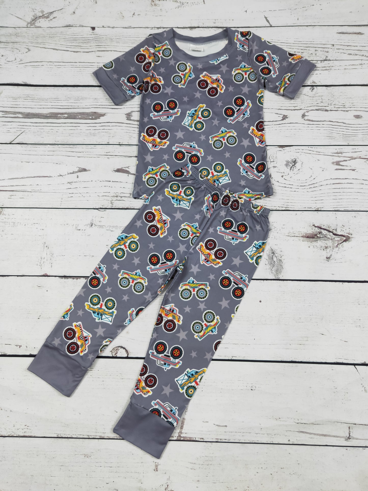 Trucks Printed Boy Pajamas Set