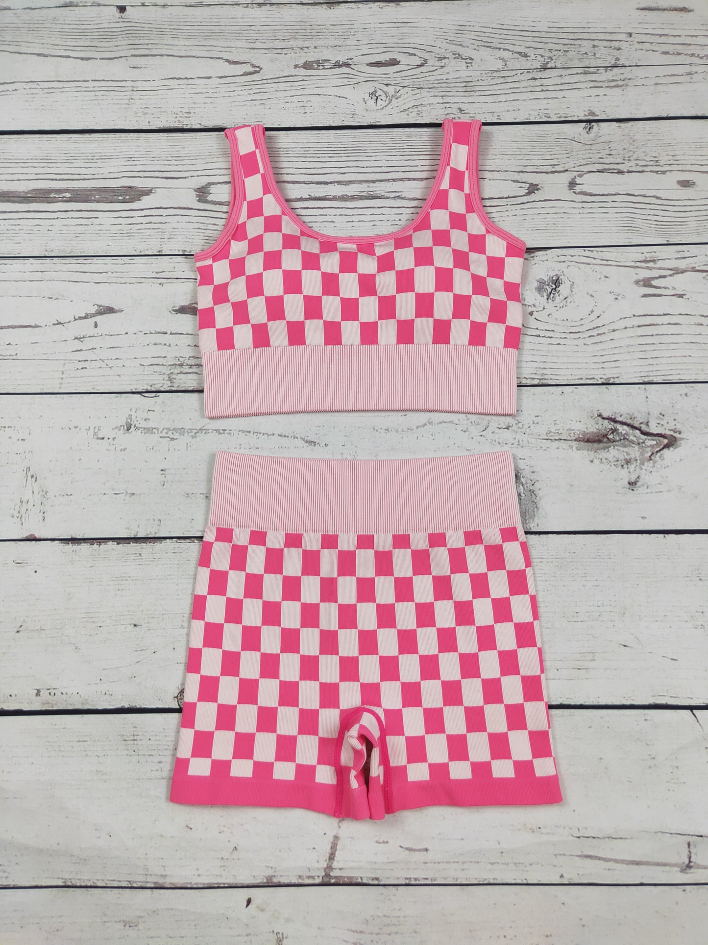 Pink Gingham Women Seamless Bra Shorts Active Set