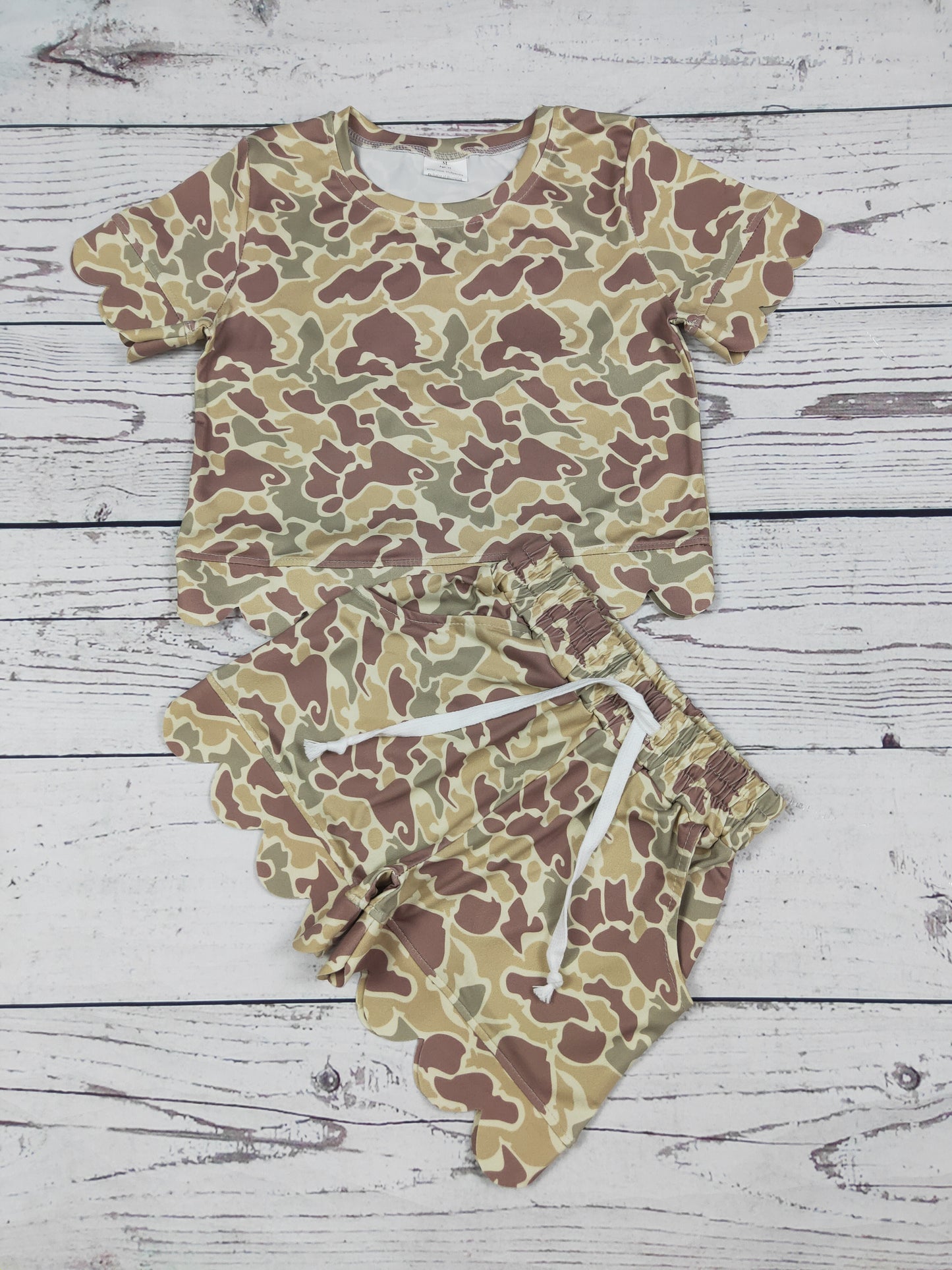 Camouflage Printed Girls Scallop Shorts Set