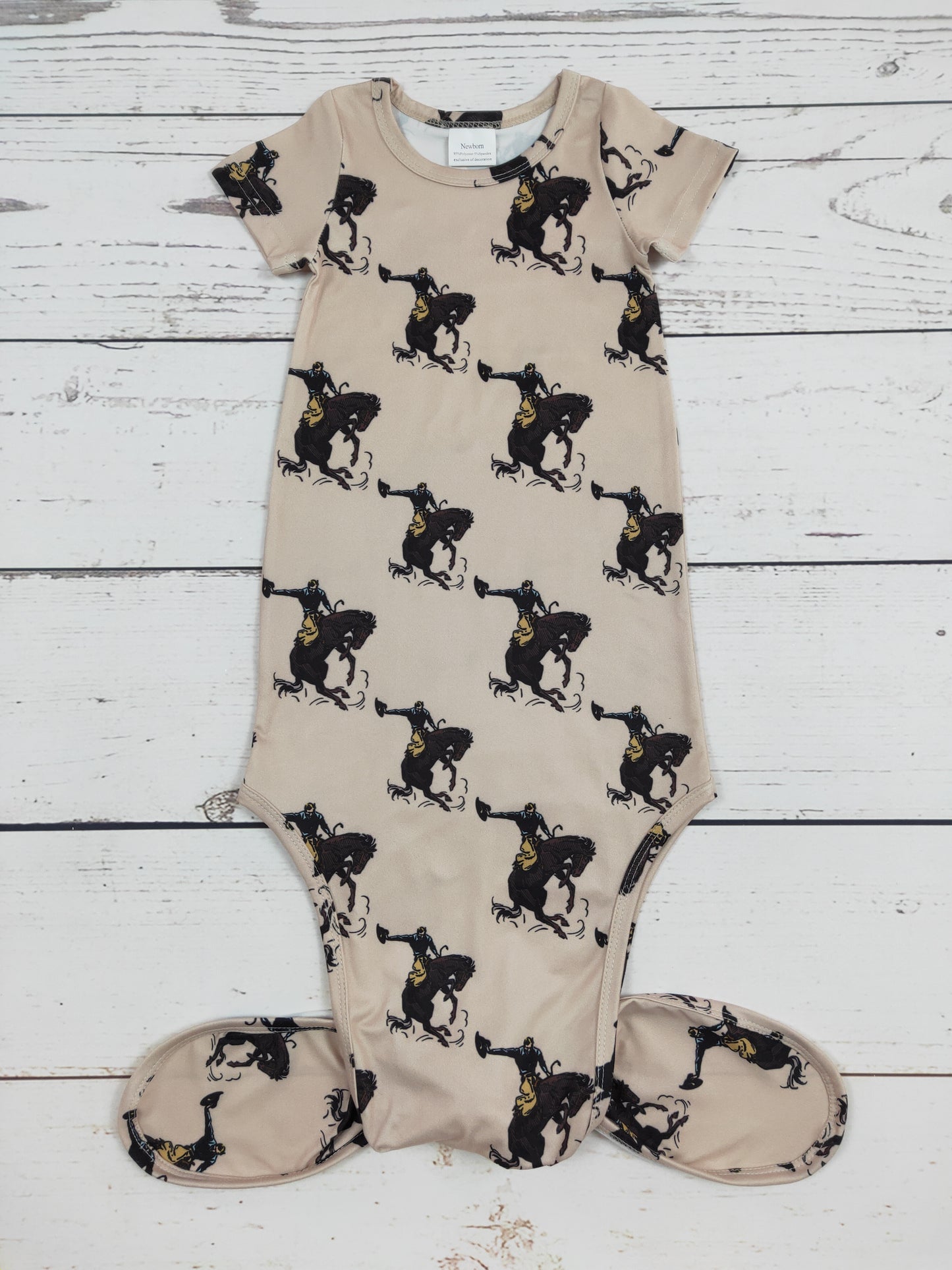 Rodoe Horse Printed Infant Babygown